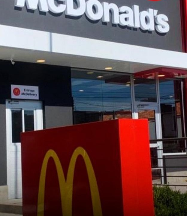 50% das amostras de gelo no MacDonald’s, Burguer King e KFC tiveram altos níveis de coliformes fecais