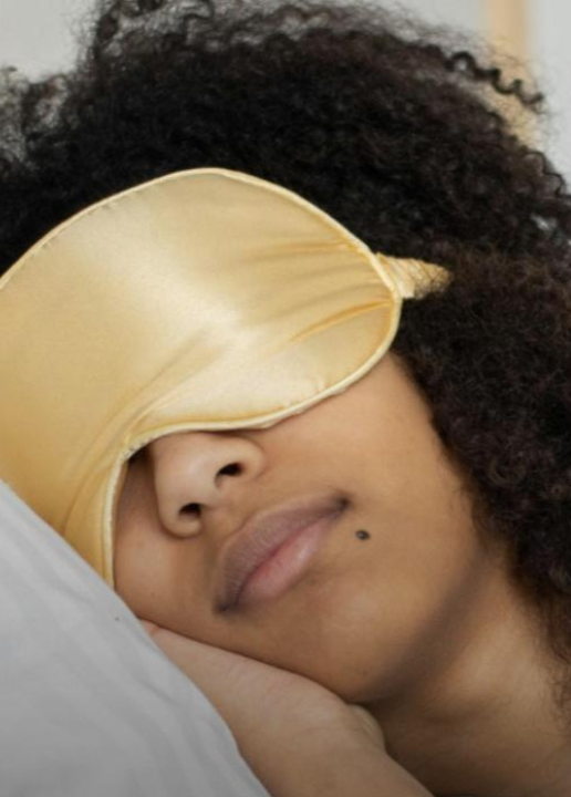 Porque as mulheres precisam dormir mais do que os homens? Veja o que diz a ciência