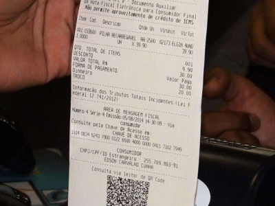 Fraudes com recibos gerados por inteligência artificial disparam nas empresas