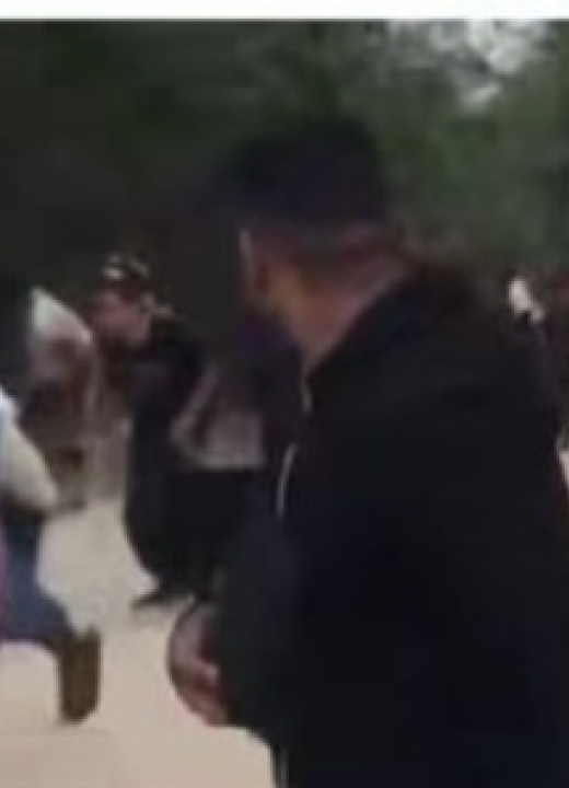 Criminosos do CV usam moradores como escudo para fugir de ação policial; VEJA VÍDEO