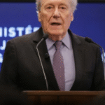 Onde estava o ministro da Justiça de Lula durante guerra no Rio?