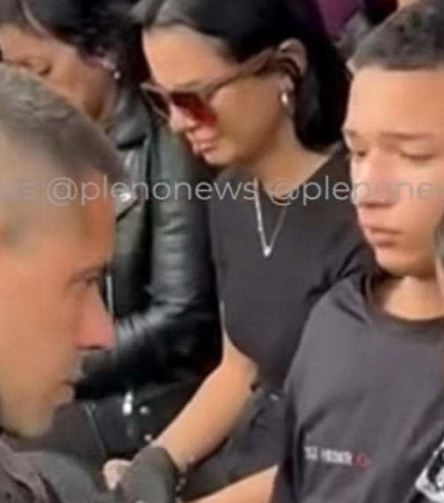 BOPE entrega bandeira da corporação à família de policial morto em operação: ‘seu pai é um herói’, disse comandante; VEJA VÍDEO