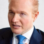 Advogado de Trump elogia Castro e critica governo federal, STF e TSE