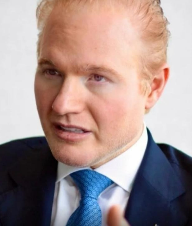 Advogado de Trump elogia Castro e critica governo federal, STF e TSE