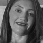 Cozinheira é morta pelo CV na frente dos filhos após se recusar a envenenar comida de policiais militares