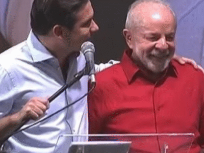 Hugo é vaiado em evento com Lula em comemoração ao Dia dos Professores; ASSISTA