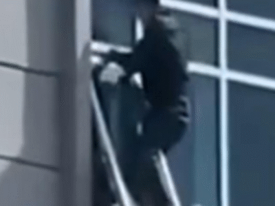 Homem salva menina de três anos pendurada em janela do oitavo andar; VEJA VÍDEO