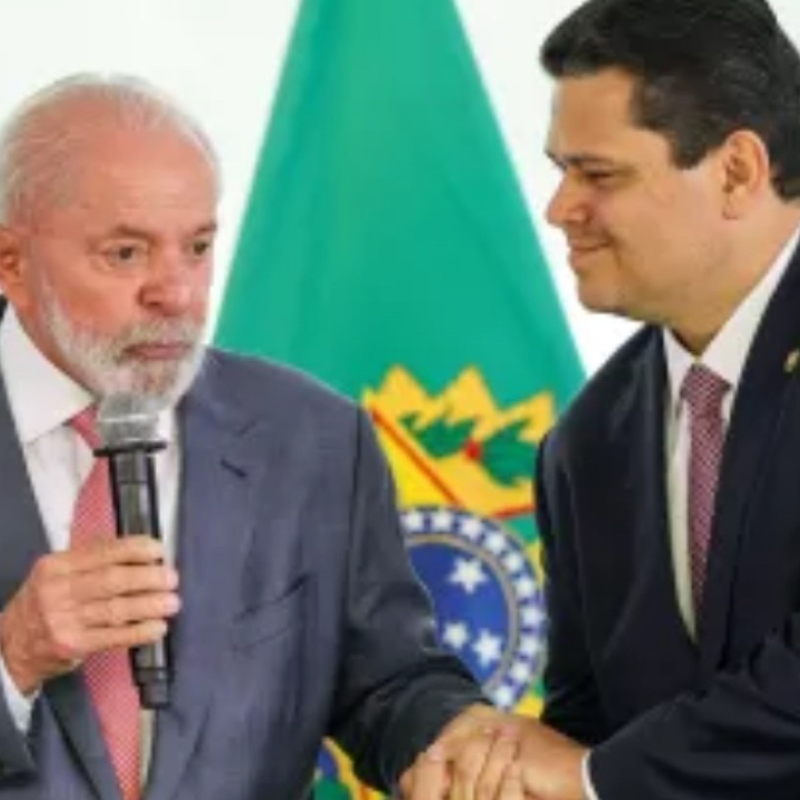 Lula oferece correios a Alcolumbre para resolver situação de Jorge Messias