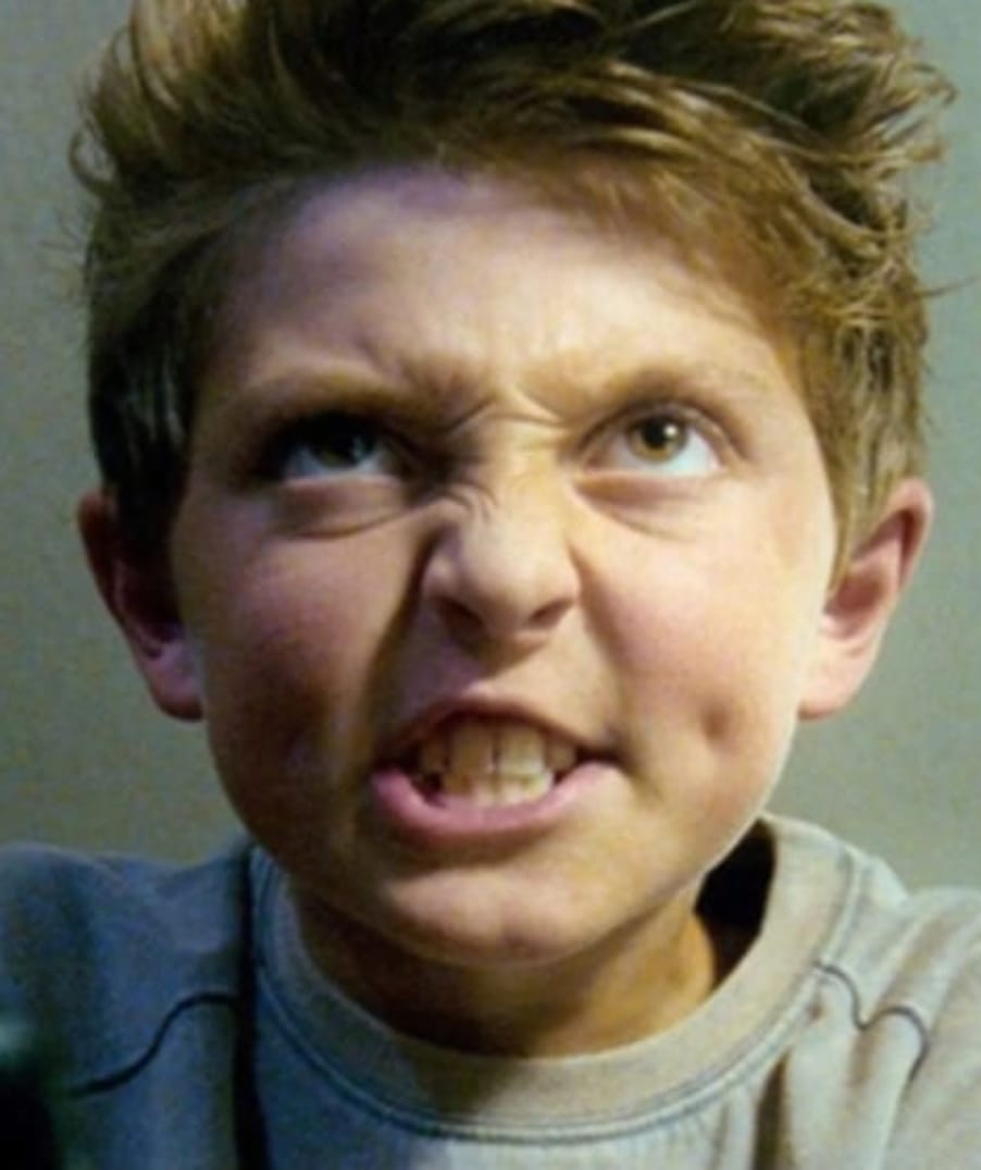 Segundo a psicologia, pessoas que foram mimadas na infância tendem a apresentar essas 7 características na vida adulta. Até falta de inteligência emocional