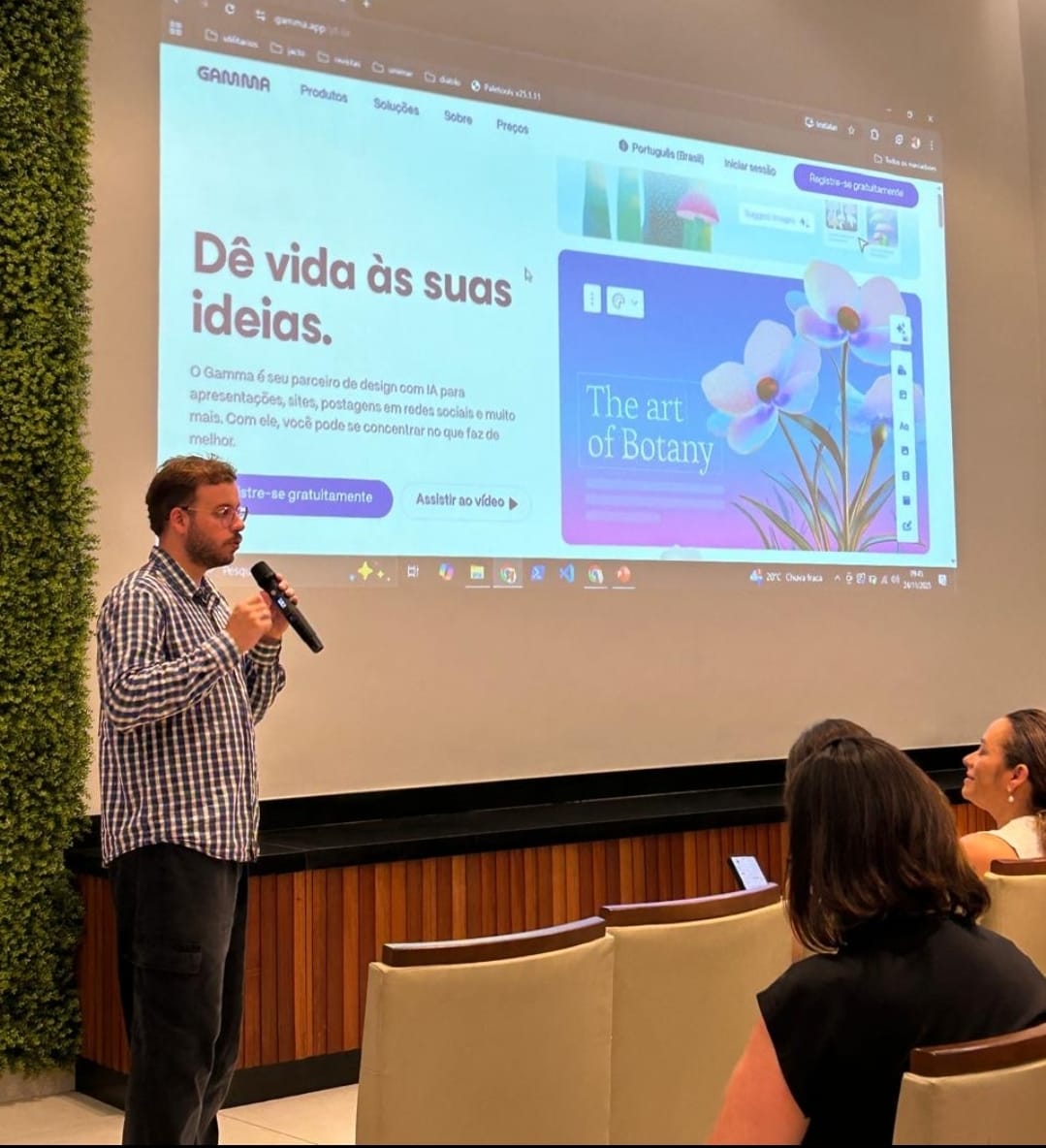 Inovação: Secretaria da Educação promove formação sobre Inteligência Artificial em parceria com a Unimar. Uso será em apoio às demandas pedagógicas e administrativas