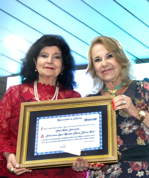 Unimar entrega título de Doutora Honoris Causa à renomada professora e jurista Maria Helena Diniz, uma das maiores referências do Direito brasileiro e internacional