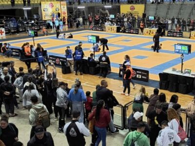 Marília recebe Circuito Interior de Jiu Jitsu (CIJJ) neste domingo. Mais de 800 atletas do interior e capital já estão confirmados. A entrada é gratuita com 1 kg de alimento. Saiba mais