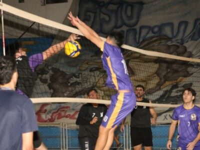 7ª Olimpíada Acadêmica com participação das atléticas e integração entre os cursos é realizada pela Universidade de Marília. Futebol, futsal, natação, basquete e vôlei foram disputados