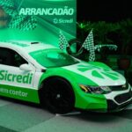 Seminário dos Campeões Sicredi 2025 celebra pessoas, histórias e conquistas. Evento premiou colaboradores e o marco de 1.000 agências abertas pelas cooperativas da Central Sicredi PR/SP/RJ