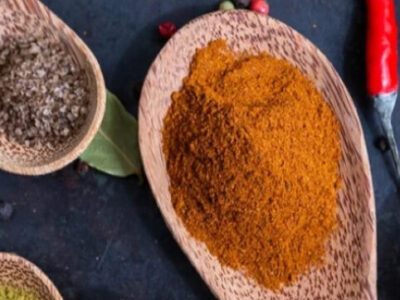 Especiaria reduz açúcar no sangue com efeito por 24h, diz estudo