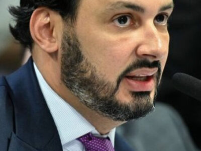 INSS: empresário investigado movimenta R$ 175 mi e mantém 14 carros de luxo