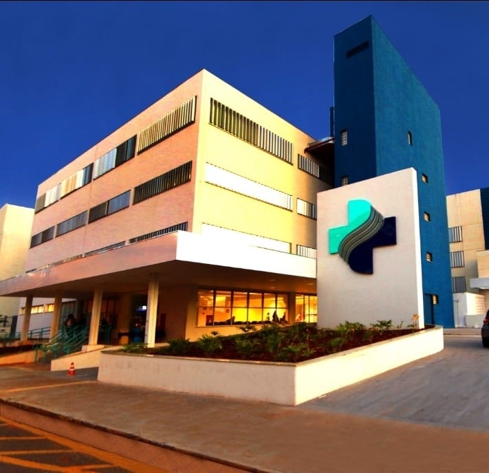 Hospital Beneficente Unimar atualiza protocolos de hemorragia pós-parto e fortalece a segurança das gestantes. Fez encontro estratégico de capacitação voltado às suas equipes assistenciais