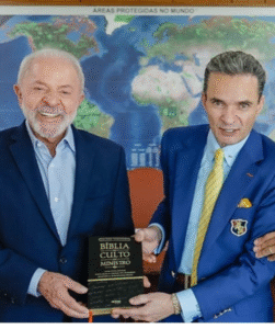 Governo Lula é reprovado por 59,4% dos evangélicos, diz estudo