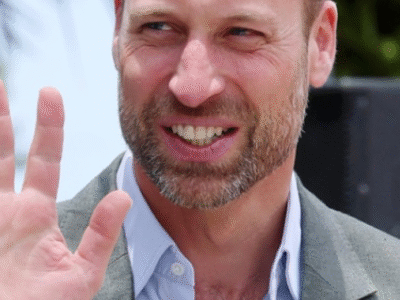 Acessório no traje do Príncipe William vem chamando atenção em todos os eventos no Brasil