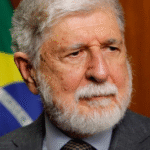 Em defesa do Narcoestado: “Temos que defender a América do Sul”. diz ministro embaixador de Lula, Amorim, sobre operação de Trump perto da Venezuela