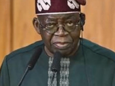 Após ameaça dos EUA, presidente da Nigéria quer diálogo com Trump