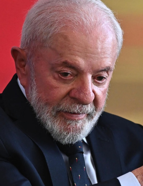 Bases navais são preparadas para festas de fim de ano de Lula