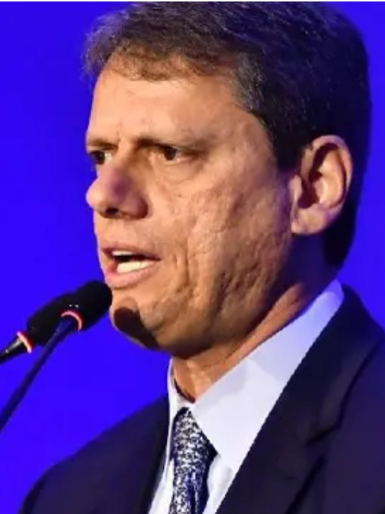 Tarcísio avisa Lula: ‘Tempo sombrio vai acabar’