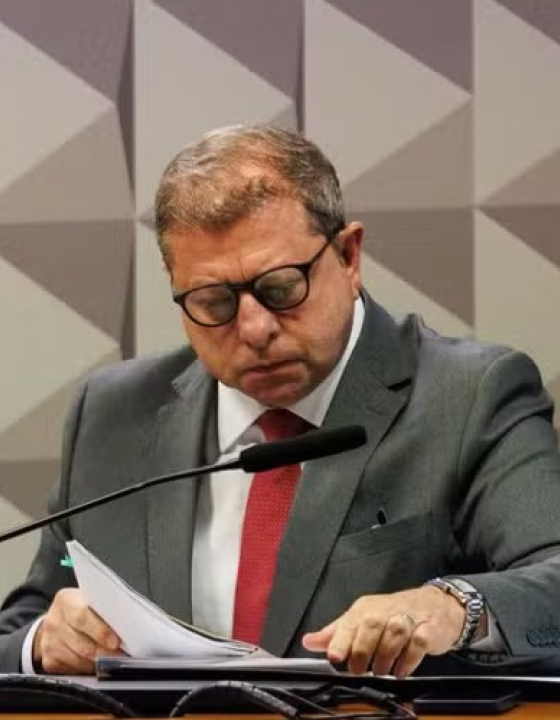 Delecroide é acusada na CPMI de fraudar cadastros de oposentados; VEJA VÍDEO