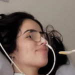 “Achei que fosse virose”, diz jovem com inflamação grave no cérebro.