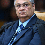 Dino reintegra candidata casada com condenado por tráfico a concurso de delegado