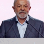 Lula adia sanção do PL que isenta Imposto de Renda para quem ganha até R$ 5.000