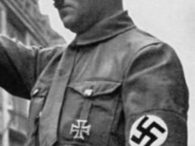 Documentário aponta que Hitler sofria de síndrome s3xual rara