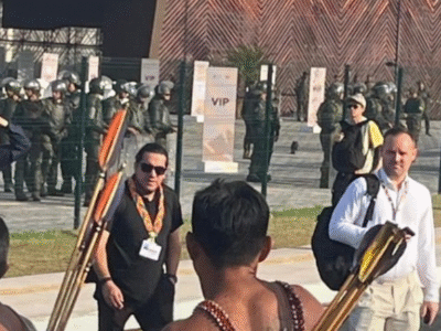 URGENTE: Em protesto indígenas acabam de bloquear entrada da COP 30; VEJA VÍDEO