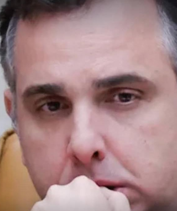 Pacheco humilhado no Planalto: Lula descarta STF, e ex-presidente do Senado anuncia que pretende sair da política