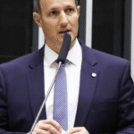 Derrite diz que ‘texto original do governo era band-aid para fratura exposta’