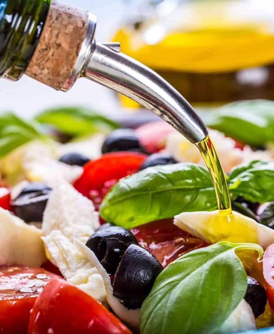 Sabia que algumas saladas contêm “fósseis vivos”? Conheça os viroides e virusoides