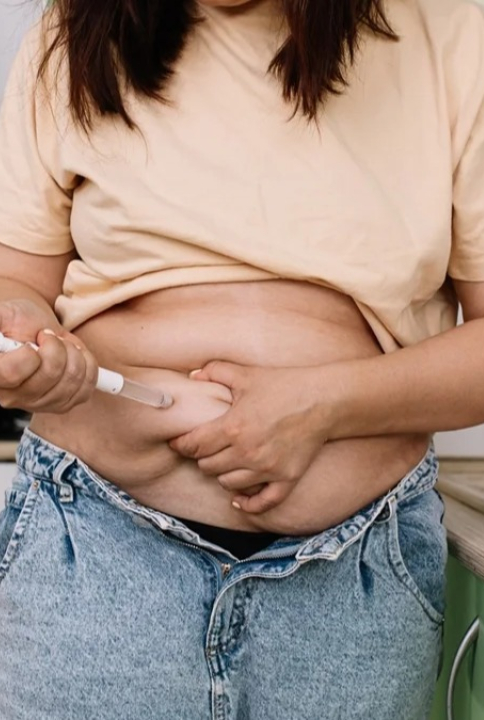 Anvisa proíbe canetas emagrecedoras irregulares no país; VEJA QUAIS