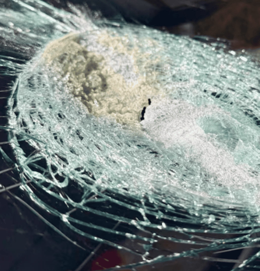 Austrália: Tesla em movimento pode ter sido atingido por um… meteorito!