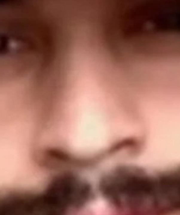 Filho mata mãe e arranca o dedo dela para acessar banco