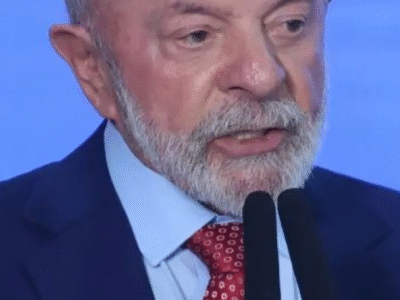Lula diz que Brasil deu ‘lição de democracia ao mundo’ após prisão de Bolsonaro