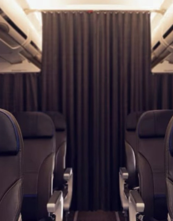 Aérea brasileira define banheiro exclusivo para passageiros premium e provoca polêmica