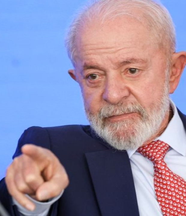 O rombo fiscal cresce no governo Lula e aumenta a pressão sobre a dívida pública