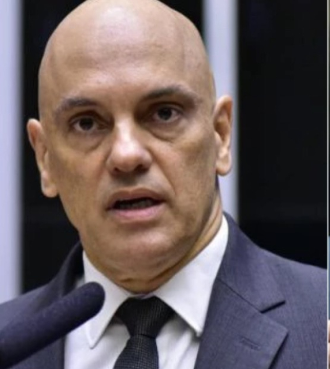 Moraes e José Dirceu receberão medalha cultural