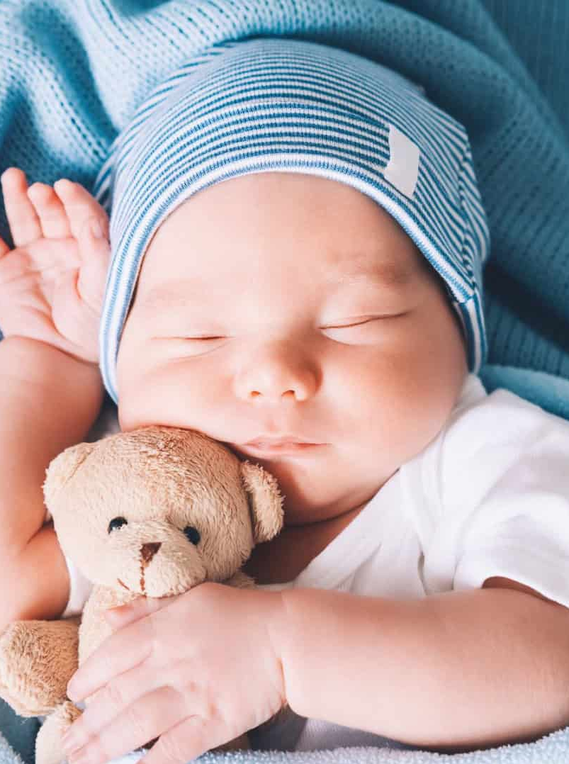 Por que nascemos sem dentes, mas já com os demais ossos?