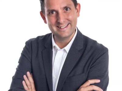 Estudos da Harvard Business Review mostram que empresas orientadas por propósito têm até 32% mais produtividade e 35% menos rotatividade. Veja com único brasileiro a dar a volta ao mundo em um avião privado da Disney