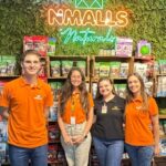 ONGs de proteção animal em Marília sofrem queda de doações e pet shop Nmalls lança campanha para arrecadação de rações. Serão favorecidas as ONGs Garra, Amor Animal, Comunidade dos Gatinhos e Spaddes. Veja