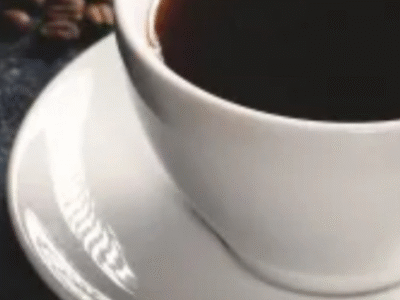 Beber café todos os dias desacelera o envelhecimento, diz estudo. Saiba a quantidade certa para consumir