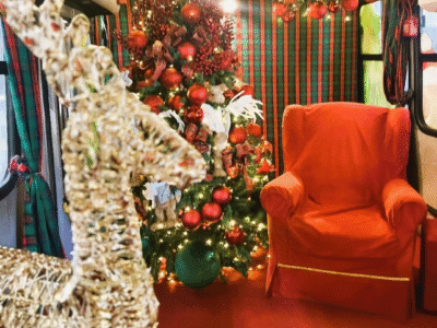 Natal Iluminado: Associação Comercial realiza hoje carreata com o “Ônibus do Noel”. Repetindo o sucesso do ano passado, etinerário passa por grande parte da cidade. Confira locais