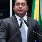 Vice-líder do PT no Senado ergue patrimônio milionário em município carente do Maranhão