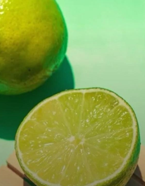 Limão ajuda a emagrecer? Saiba os reais benefícios da fruta